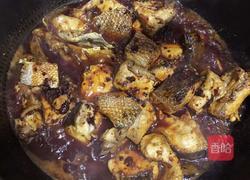 香辣鱿鱼虾干锅的做法图解6