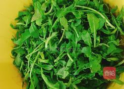 荠菜炒鸡蛋的做法图解1