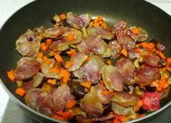 腊肠焖饭的做法图解5