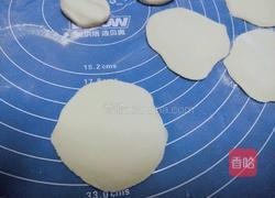 韭菜鸡蛋饺子的做法图解9