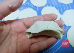 韭菜鸡蛋饺子的做法图解13