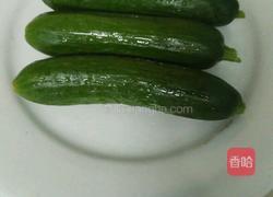 凉拌黄瓜皮蛋的做法图解1