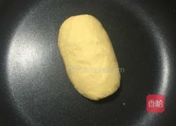 番茄鸡蛋豆面条的做法图解1