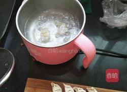 山药猪肉大葱饺子的做法图解3