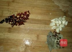 酸白菜炖白肉的做法图解2