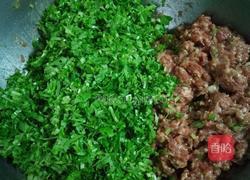 牛肉香芹饺子的做法图解7