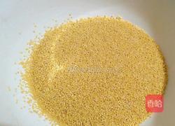 荷叶小米粥的做法图解3