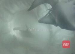 抹茶草莓卷(无油版)的做法图解2