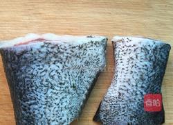 香酥魚(yú)塊的做法圖解1