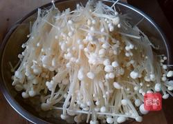 香酥金针菇的做法图解1