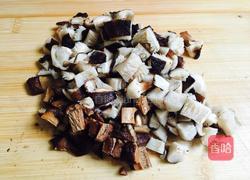 香菇鸡腿饭的做法图解2