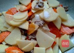 土豆片炒牛肉的做法图解6