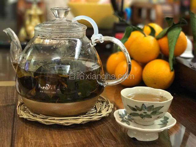 一杯清热补虚的桑叶茶就可以喝了。大家都快喝起来吧！