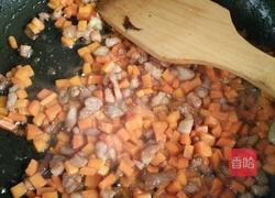胡萝卜肉丁饭的做法图解7