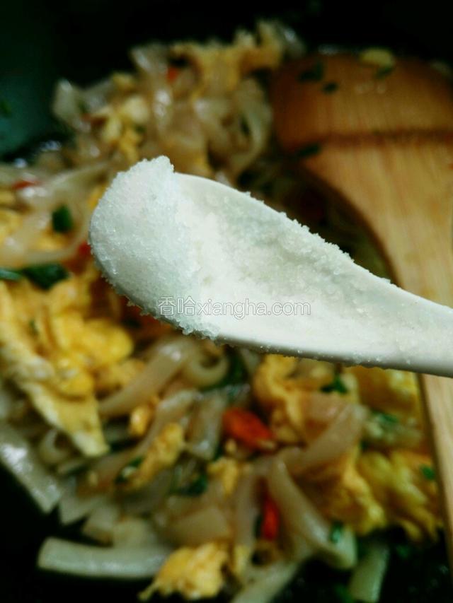 添加适量盐，鸡精