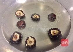 香菇蒸肉饼的做法图解3