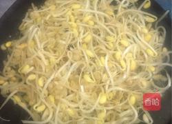 肥牛炒豆芽的做法图解3