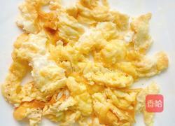 榨菜炒鸡蛋的做法图解7