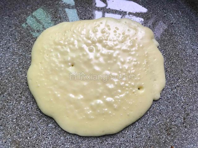 煎至冒泡翻一面