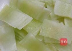 莴笋片的做法图解1
