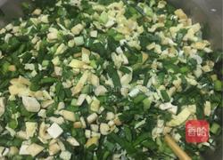 韭菜饼的做法图解3