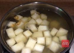 百合燉雪梨的做法圖解4