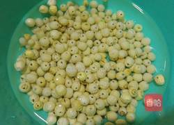 莲蓉馅的做法图解1