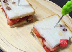 花生酱草莓吐司的做法图解4