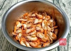 香酥炸虾的做法图解1