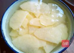香辣土豆片的做法图解2