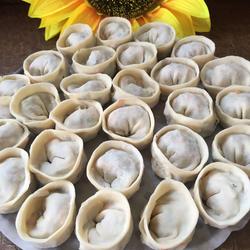 爆汁元宝饺子的做法[图]