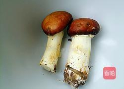 黄油煎松茸#年夜饭的做法图解1