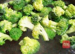 飘雪西兰花的做法图解3