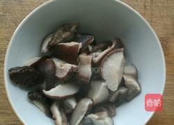香菇苔芯菜的做法图解3
