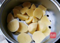鸡汁牛油果土豆泥的做法图解2