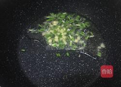 荠菜鲜贝汤的做法图解7