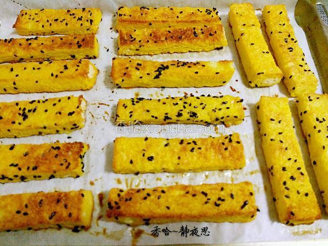 烤至表面金黄即可