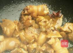 香菇春笋炖鸡腿的做法图解11