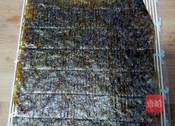 金枪鱼肉松紫菜包饭的做法图解5