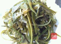 酸辣海带丝的做法图解1