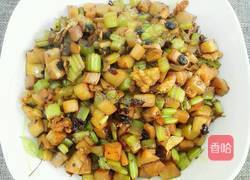 香辣杏鲍菇芹菜丁的做法图解11