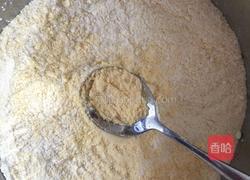 白玉米面窝头(小白菜馅)的做法图解1