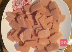 孜然炒香肠的做法图解1