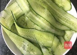 浇汁黄瓜卷的做法图解4