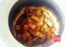 胡萝卜红烧肉的做法图解11