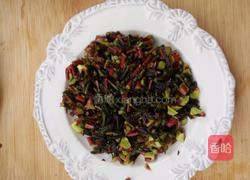 香椿鸡蛋的做法图解2