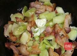 莴笋烧咸肉的做法图解5