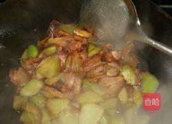 莴笋烧咸肉的做法图解7