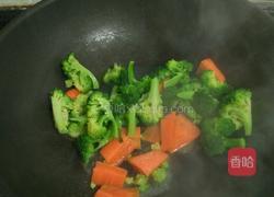 素炒西兰花的做法图解5