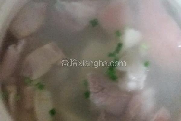 腌笃笋汤